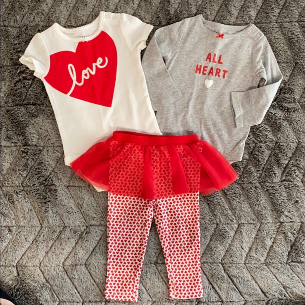 Final Price NWT Heart Carter’s Set 12M